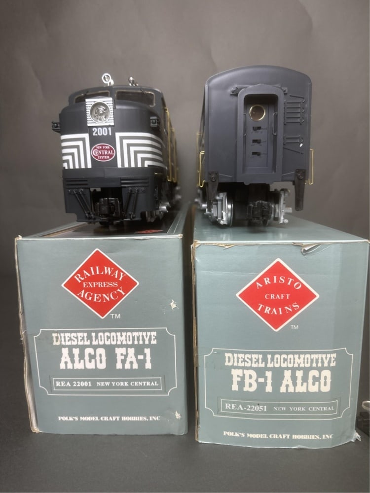 Aristo Craft G Scale NYC Alco  FA-1 & FB-1 in box (1 of 17)