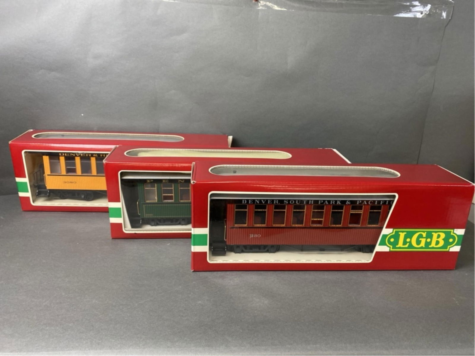 LGB 3080E01 Pennsylvania passenger coach G- scale: LGB 3080E01 Pennsylvania passenger coach G- scale car, 3080 Denver & Rio Grande Western passenger car, 3180 Denver South Park & Pacific passenger car. W-1 18W 4D 6H