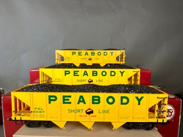 Bachmann G-scale 3-Bay Hopper 3-car set - Peabody: Cars do not come with boxes; view photos for any details and imperfections