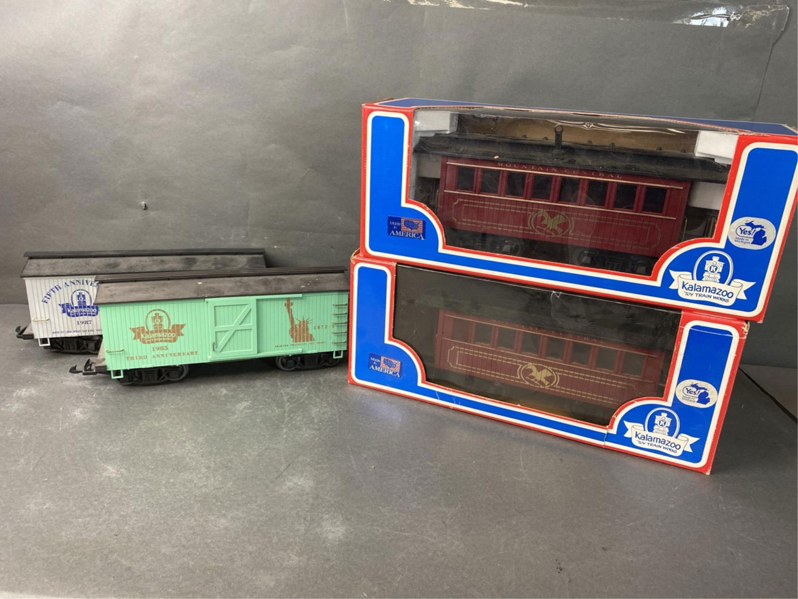 Kalamazoo G scale mismatch trains - 3rd and 5th An (1 of 13)