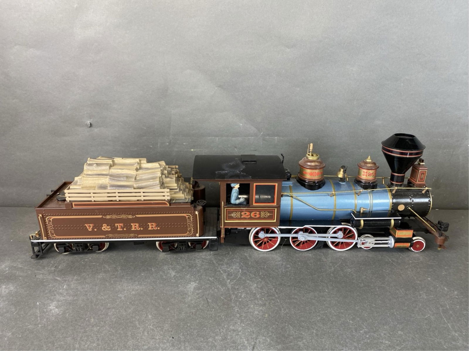 Bachmann G-scale Big Hauler 4-6-0 Steam Locomotive: Bachmann G-scale Big Hauler 4-6-0 Steam Locomotive and tender - Virginia & Truckee/V&TRR - 90050 tested B/F; note car does not come with a box; see photos for any imperfections and details Condition: