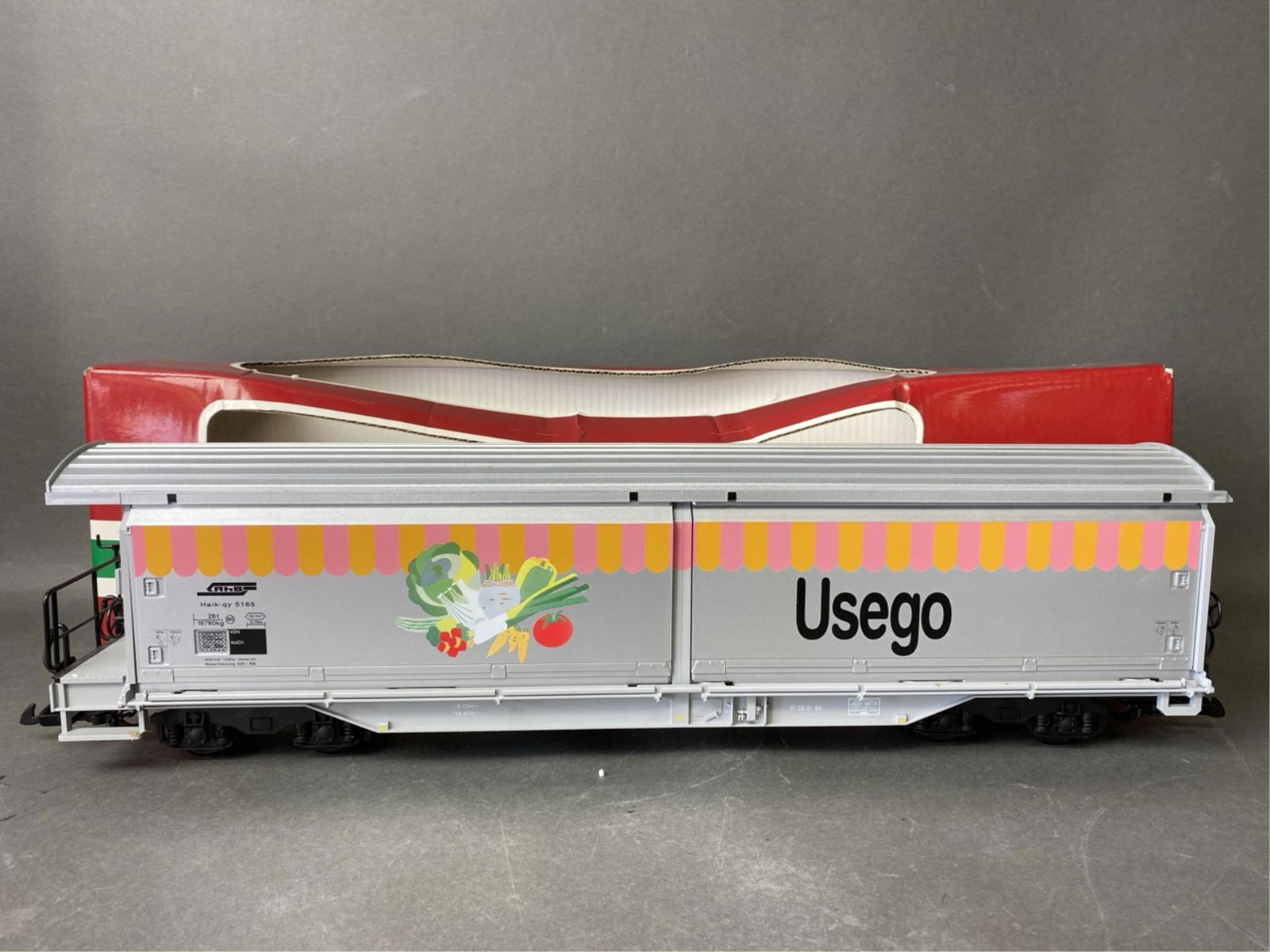 LGB  G-scale Usego Siding Wall car - 42570 (1 of 11)