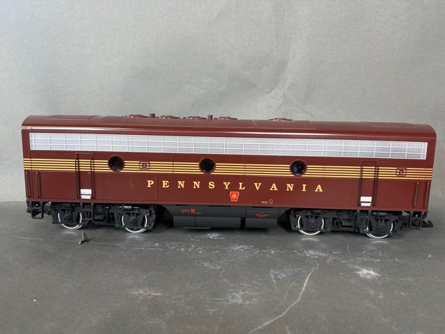 LGB G-scale PRR EMD F7 non Powered B unit w/ sound: Comes with original box; view photos for any details and imperfections