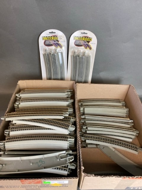 Bachmann E-Z track system (1 of 5)