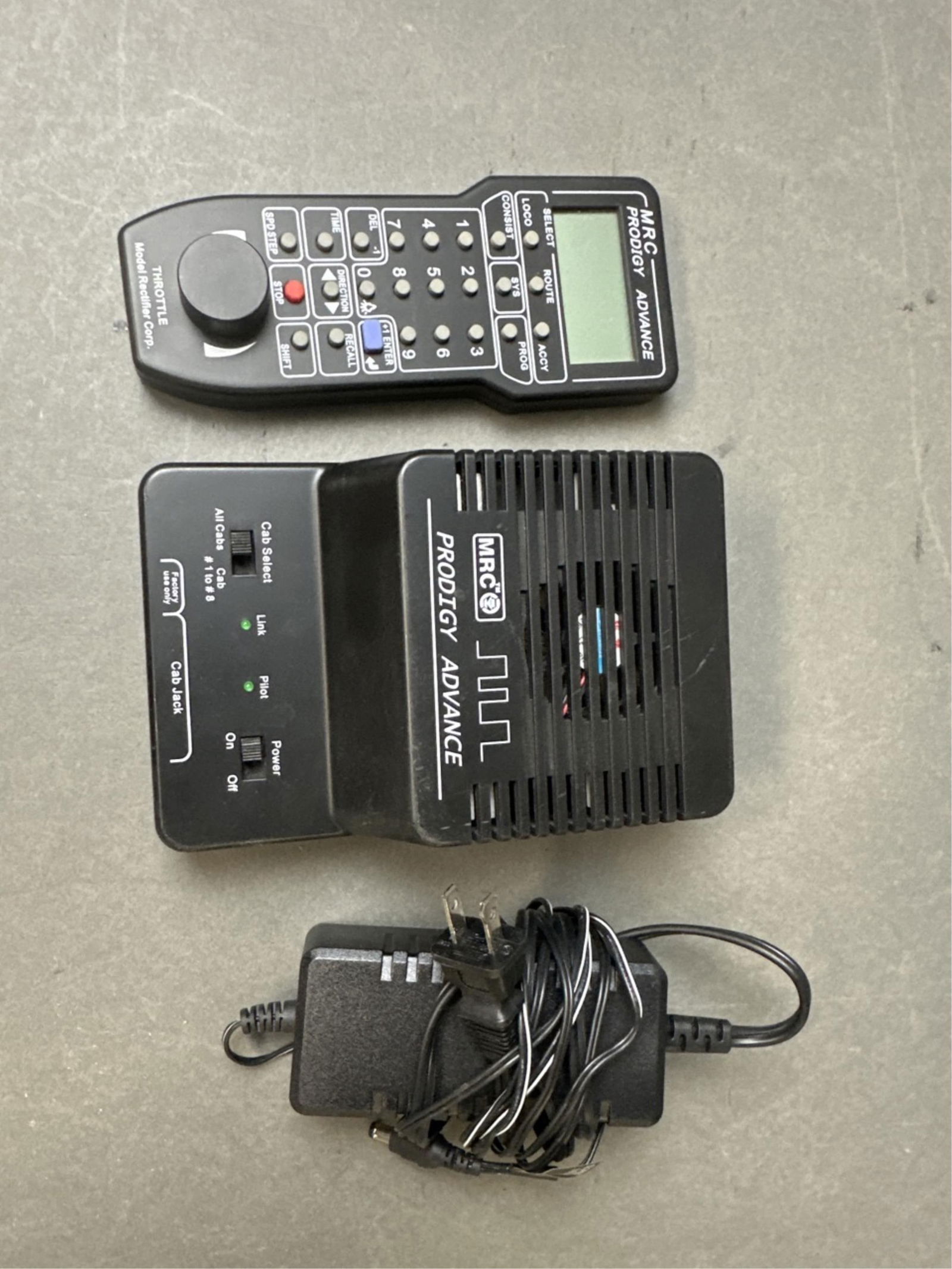 MRC Prodigy Advance Digital Command Control System (1 of 10)