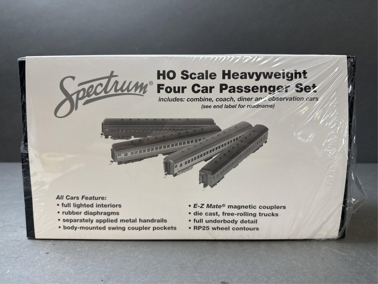 Bachmann Spectrum HO Heavyweight Four Car Passenge (1 of 13)