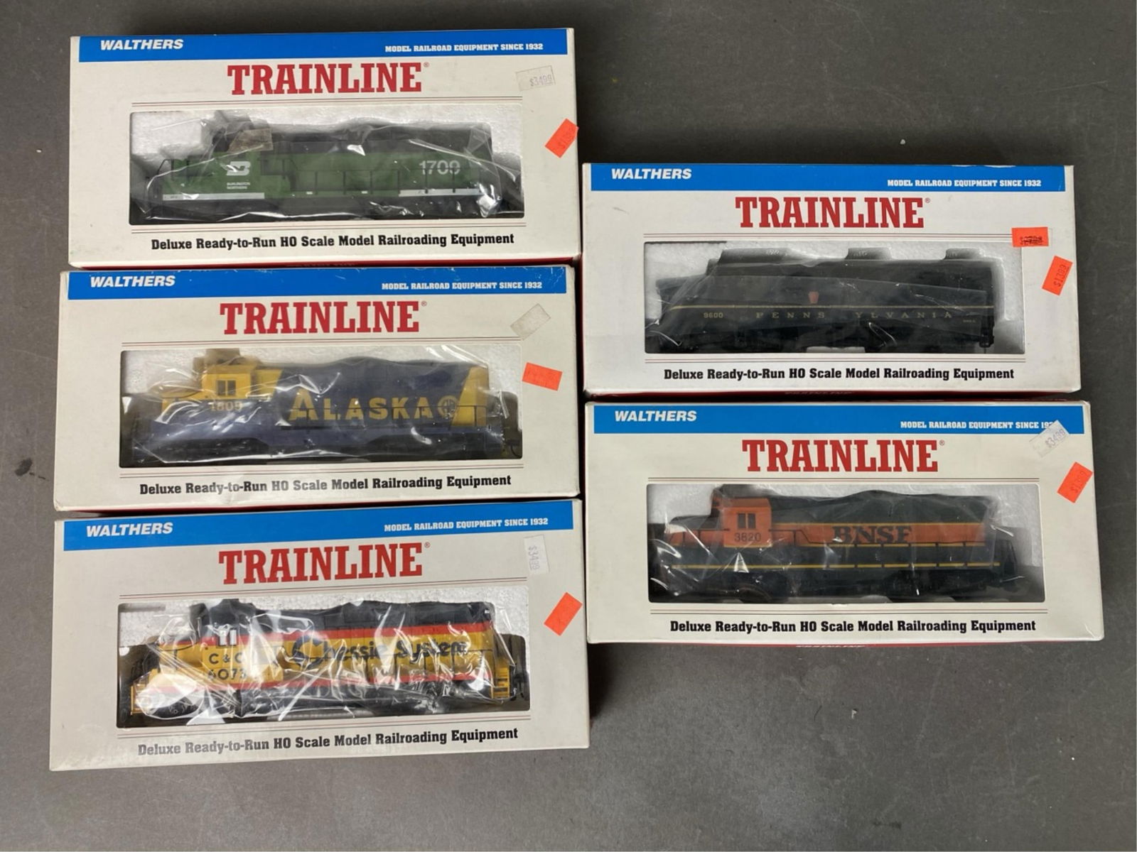 Walthers Trainline HO scale locomotive cheeie syst (1 of 12)