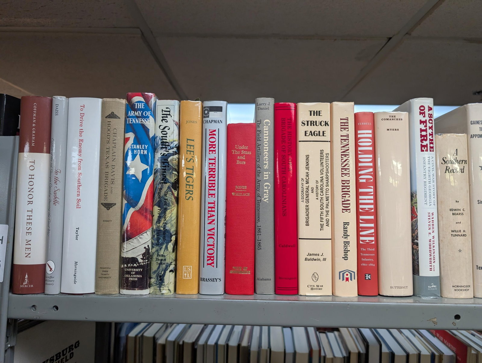 35 vols. Confederate Regimental Histories. (1 of 2)