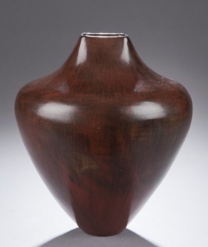 Alice Cling Navajo redware jar.: An Alice Cling Navajo redware jar. Signed "Alice Cling". 7 3/4"h x 7"d.