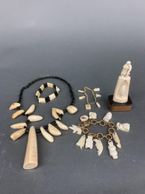 5 Inuit objects.