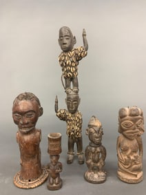 5 Ethnographic figures.