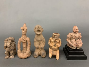 5 Ethnographic figures.