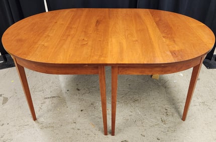Thos Moser cherry Oval ring four leg table.