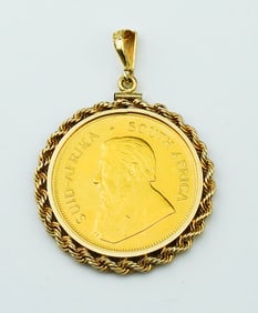 1OZ Krugerrand Gold Bullion Coin in Pendant Frame.