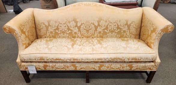 Kindel Furniture Winterthur sofa