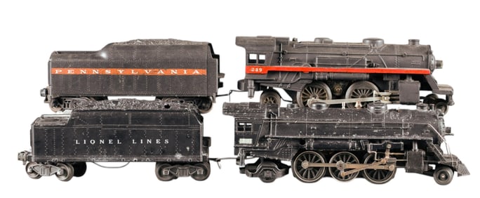 2 Postwar Lionel O Gauge #1666 engine & tender