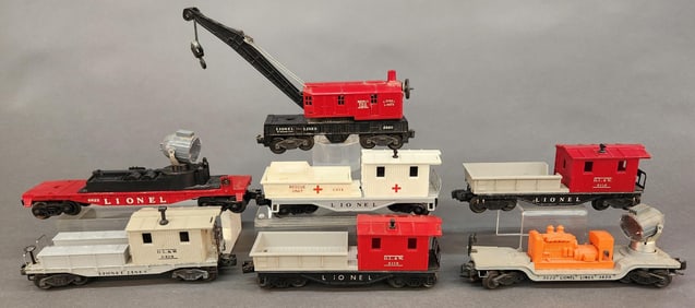 7 Postwar Lionel O Gauge train cars