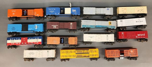 15 Postwar Lionel O Gauge cars