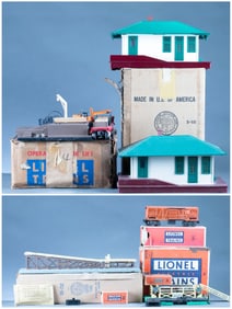 5 Postwar Lionel accessories