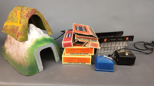 O Gauge switches, remotes, and accessories.