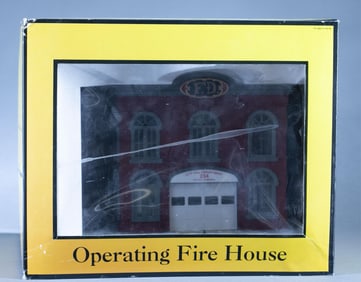 MTH and Lionel cars and accessories
