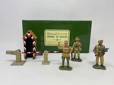 King & Country toy soldiers set