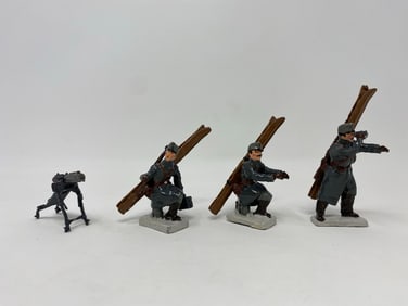 3 Toy soldiers