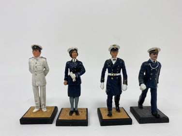 4 WWII German Naval Officers