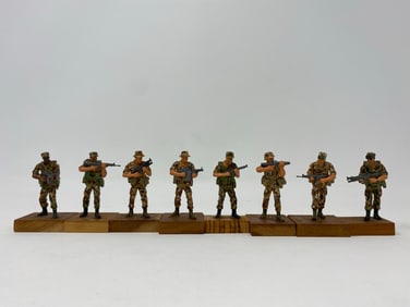 8 Viet Cong toy soldiers