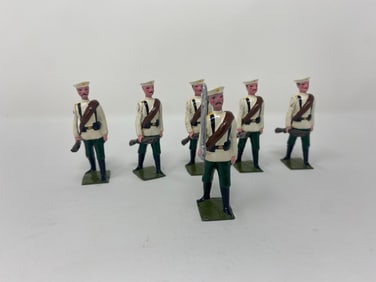 6 Toy Soldiers