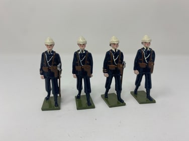 4 Toy Soldiers