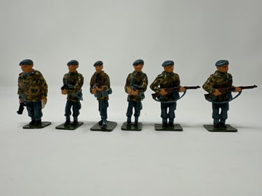 6 British Paratrooper toy soldiers