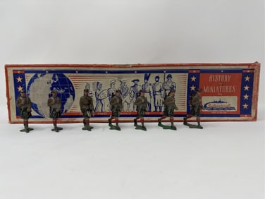 7 Toy Soldiers