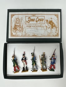 5 Beau Geste by Donzino toy soldiers.