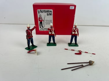 Victoria Ltd soldiers.
