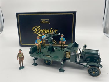 W Britain WWI soldiers with vehicle.