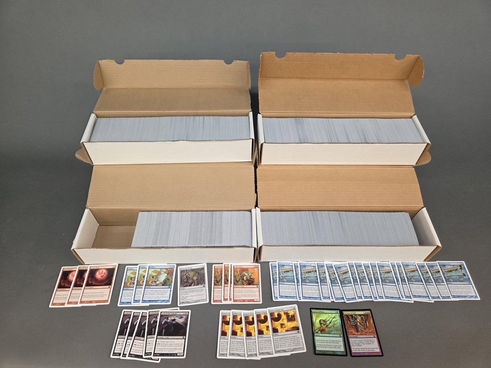 3800 MTG: 8th Edition cards (1 of 2)