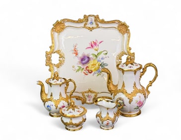 Meissen tea and coffee service, c. 1815-1924.