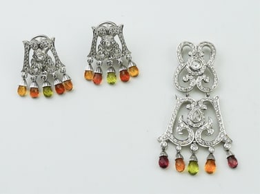 18KWG Gemstone & diamond pendant/earrings suite.