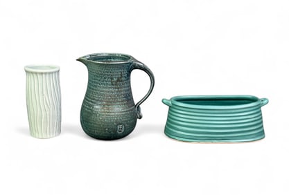 3 Pottery vessels.