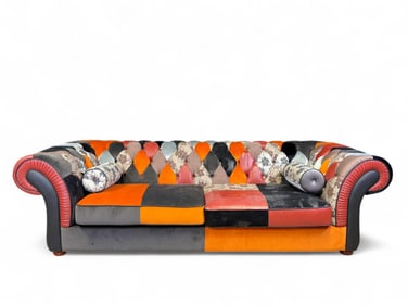 Jan Frantzen "Chesterfieldz Rumba" sofa.