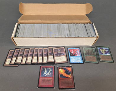 1000 MTG Beta cards: A group of Magic: The Gathering Limited Edition Beta cards. Approximately 1000 cards. Including thirteen Lifetap, four Living Artifacts, two Living Lands, ten Living Wall, Llanowar Elves, fourteen Lur