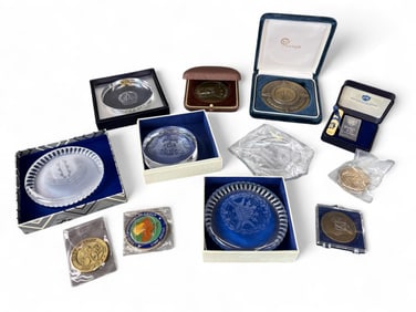 13 Gen. Brown medallions and crystal paper weights