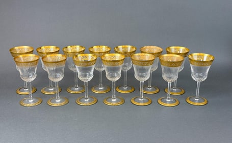 14 St. Louis "Thistle" Burgundy wine glasses.