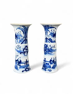 Kangxi Blue & White Porcelain Beaker vases.