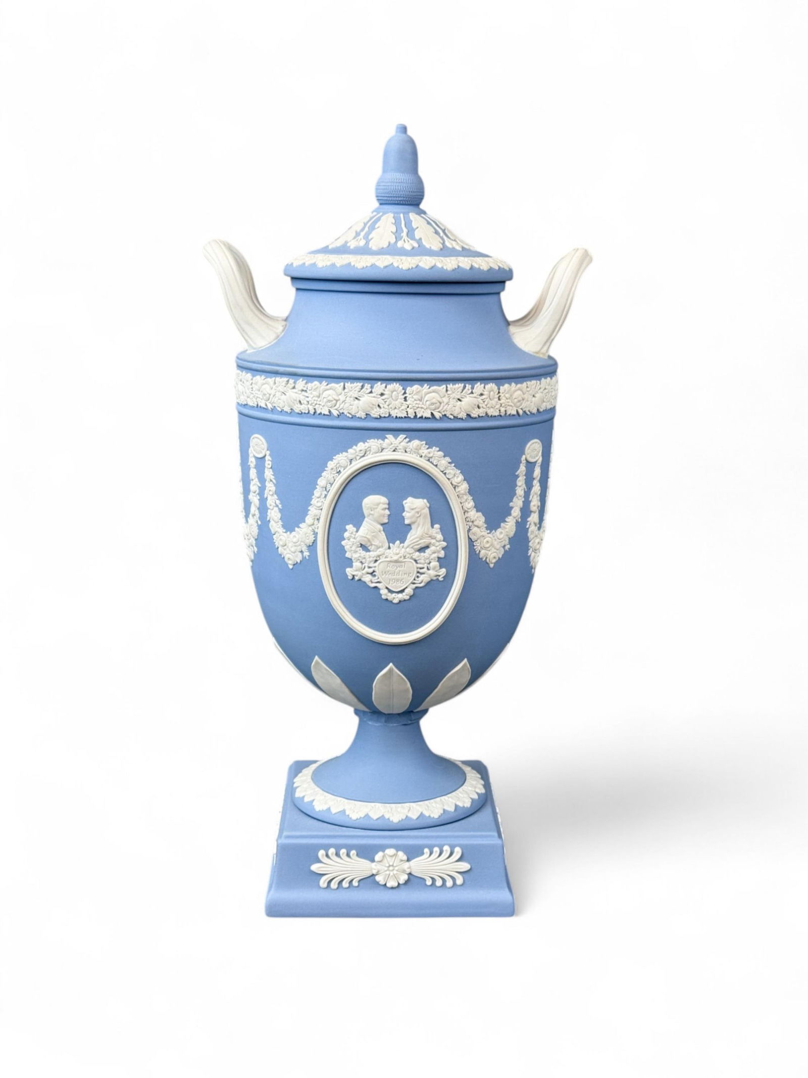 Wedgwood Royal Wedding 1986 LE urn.: A Wedgwood Jasperware Royal Wedding Prince Andrew and Sarah 1986 Limited edition 97/100 urn. 12" x 6".