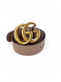 Gucci Double G brown leather belt.