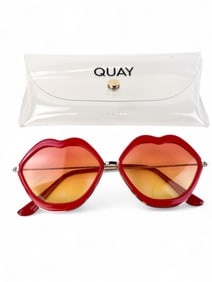 Quay lips sunglasses.