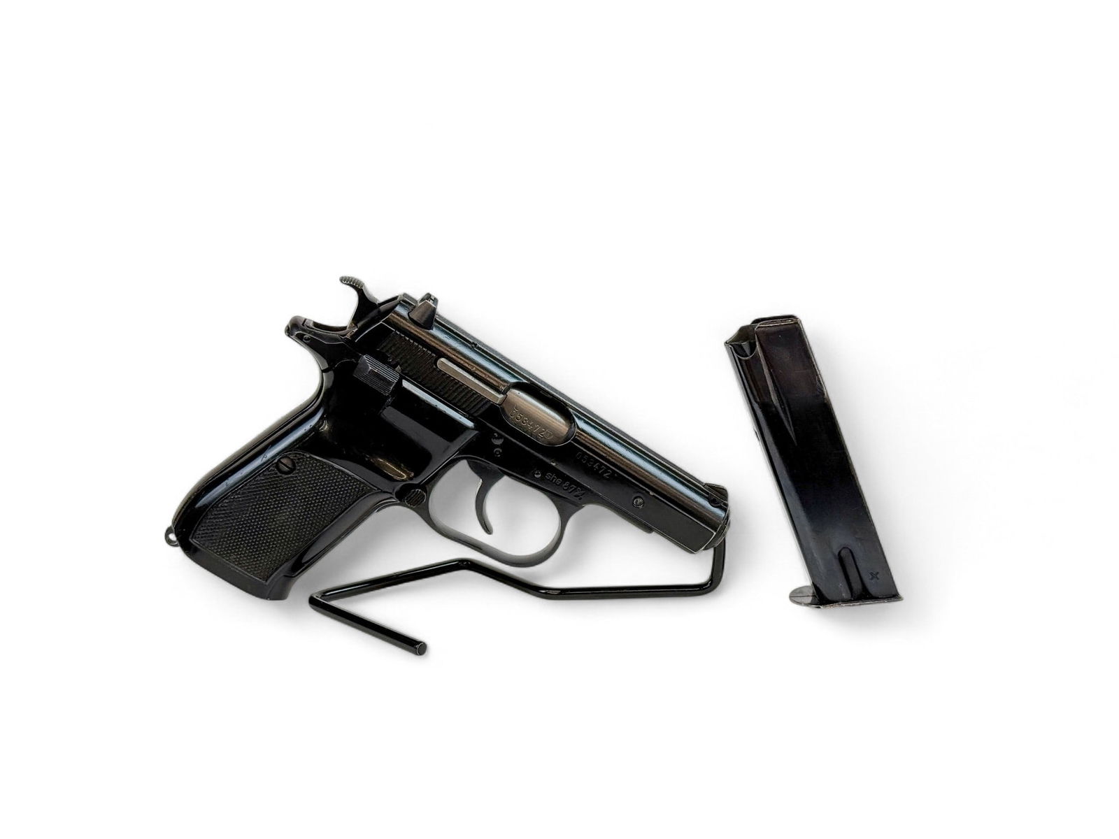 CZ-82 semi-auto pistol, 9x18mm Makarov: [Modern Firearm] A 1987 CZ-82 C.A.I. Georgia VT imported semi-automatic pistol, 9?18mm Makarov. Black finish. 3.8" barrel. Electropen import mark on slide. Czech Military proof on frame. Includes 10 r