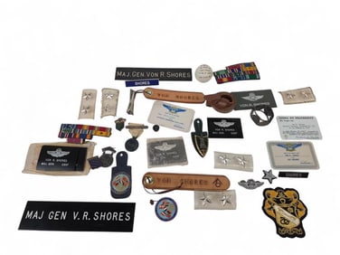 Gen. Shores insignia, name tags, and pins